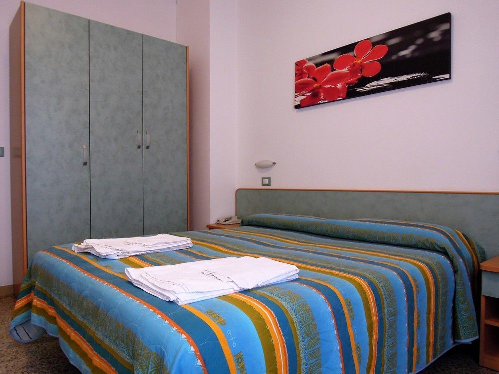 Hotel Rio Cesenatico Exterior photo